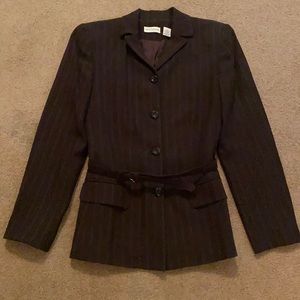 Belted blazer